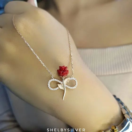 Collana Rosa