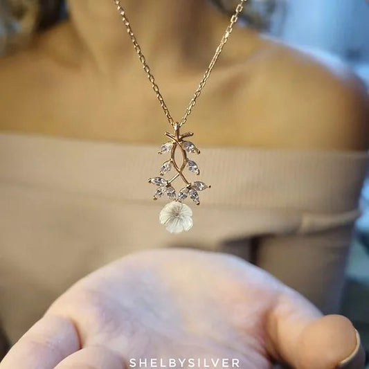 Collana Peonia